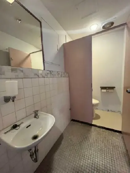 貸店舗(事務所仕様)のトイレ