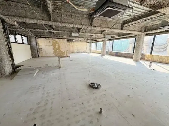 相模原のスケルトン物件の内装