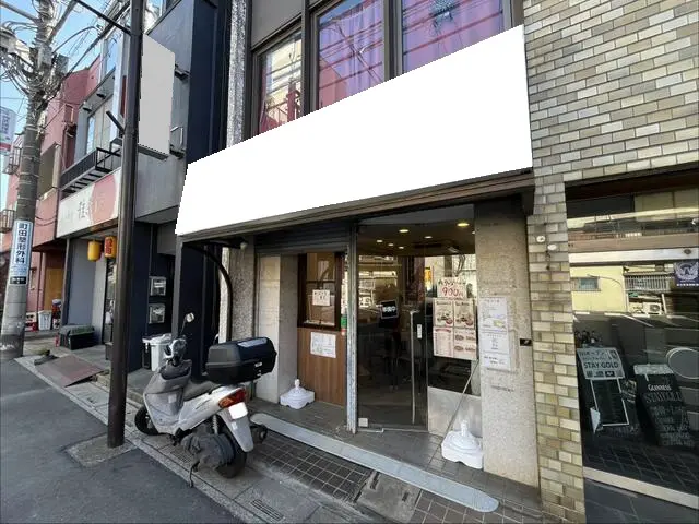 新所沢の居抜き店舗の外観