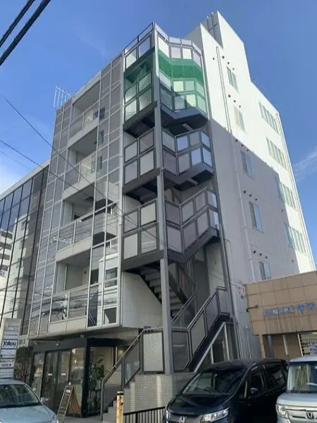 本厚木の美容室・理容室居抜きの外観