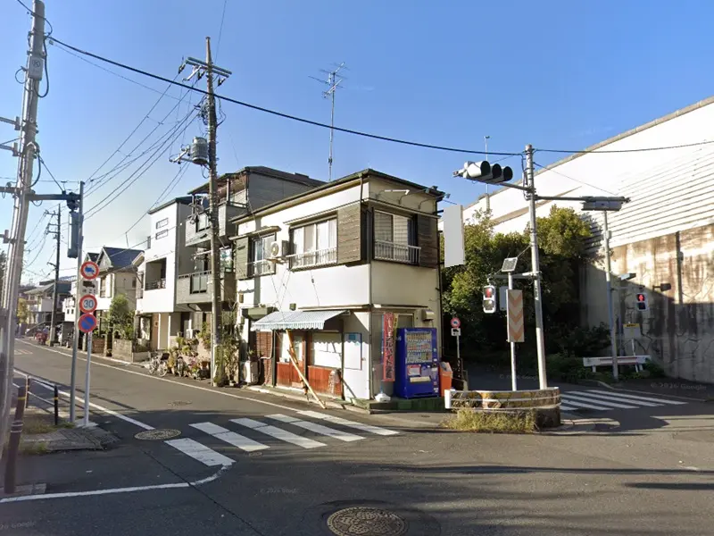 西高島平の居抜き店舗の外観