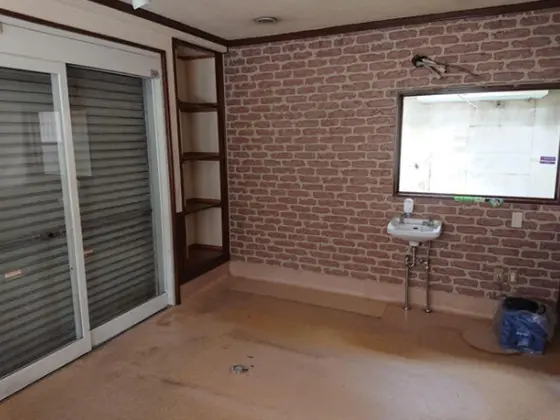 貸店舗(事務所仕様)の内装