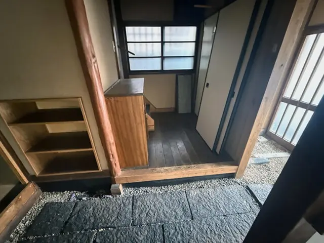 要町の居抜き店舗のエントランス