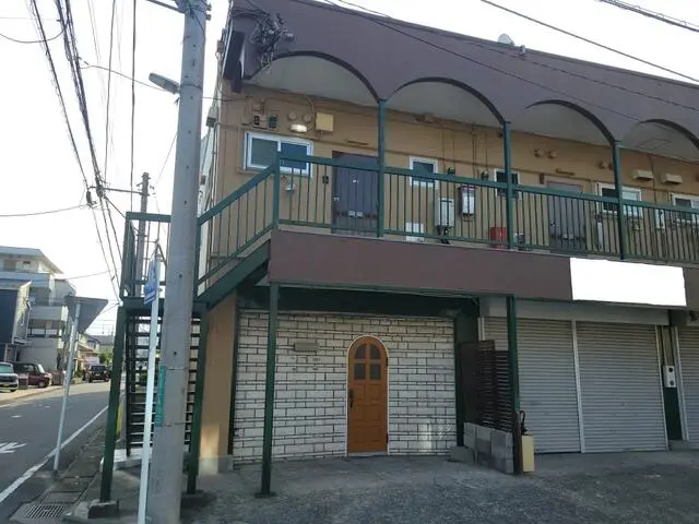 東林間の居抜き店舗の外観