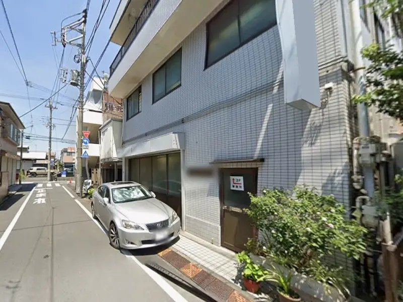 貸店舗(事務所仕様)の外観