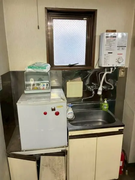 貸店舗(事務所仕様)の内装