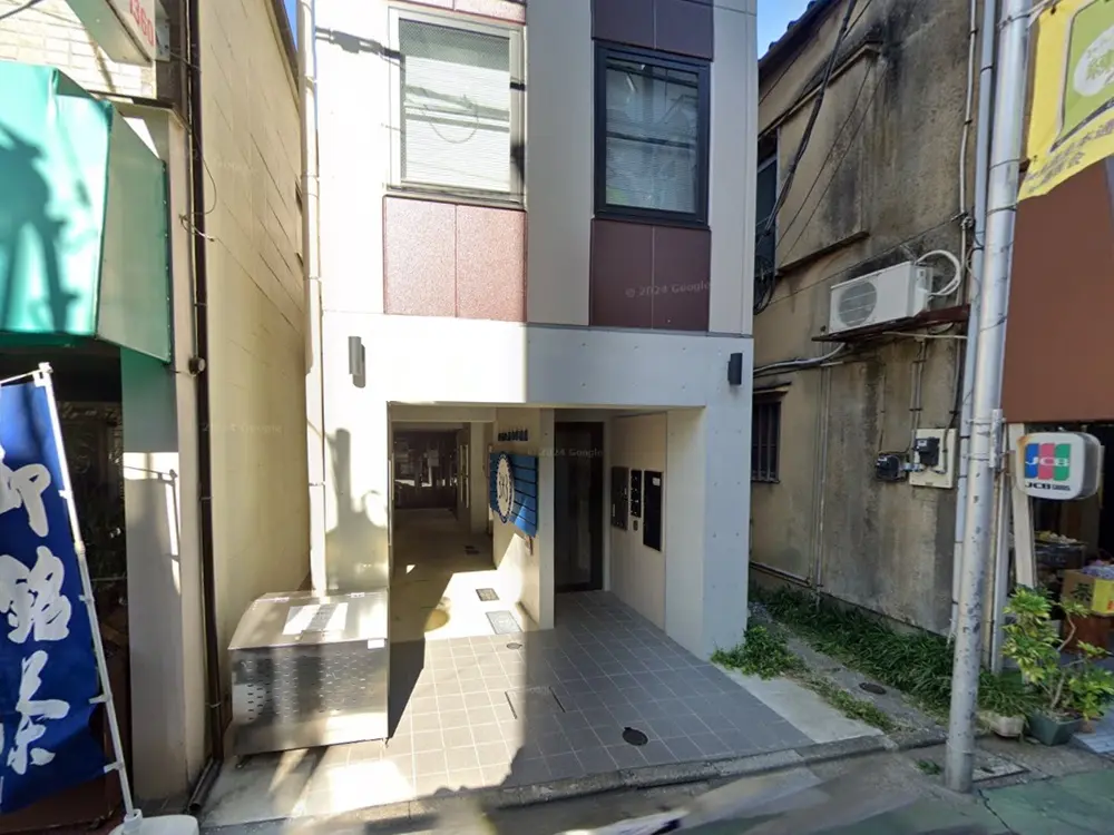 定食屋の居抜き物件の外観