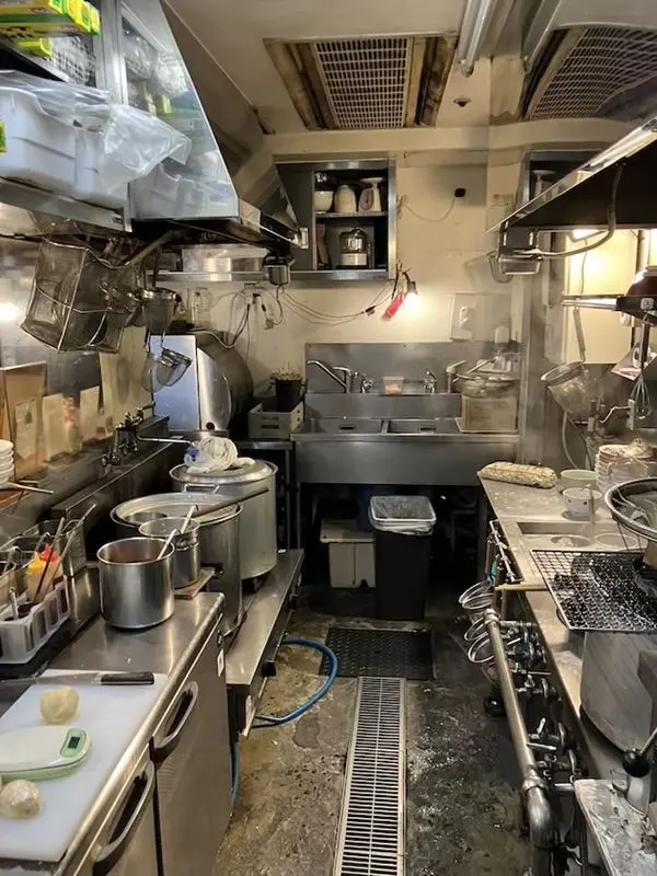 勝どきの居抜き店舗の厨房