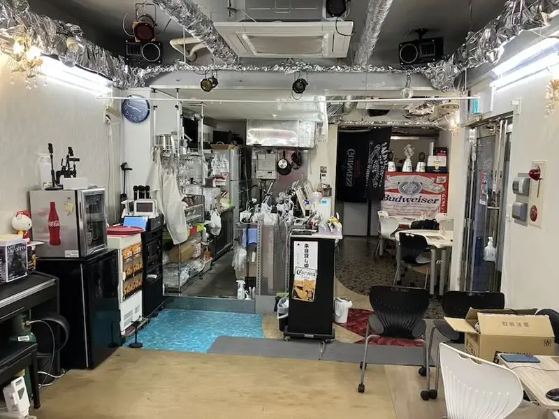 末広町の居抜き店舗の厨房