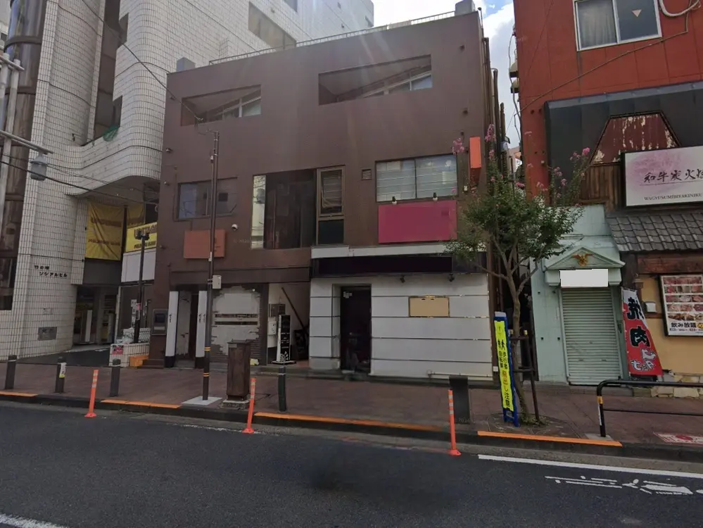 スナック・パブの居抜き物件の外観