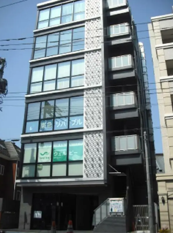 向ヶ丘遊園のスケルトン物件の外観