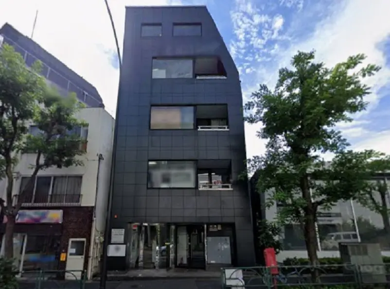 貸店舗(スケルトン)の外観