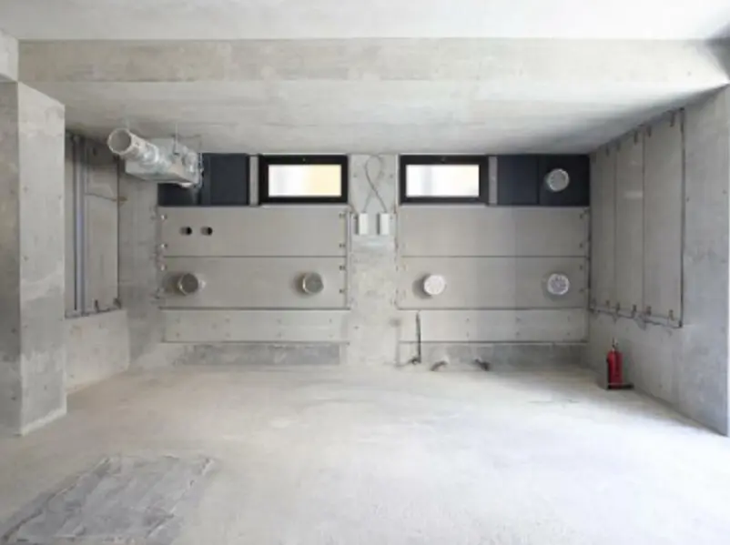 貸店舗(スケルトン)の内装