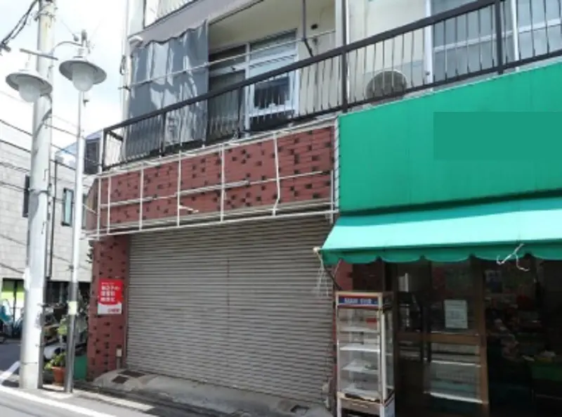 上井草のスケルトン店舗物件の外観