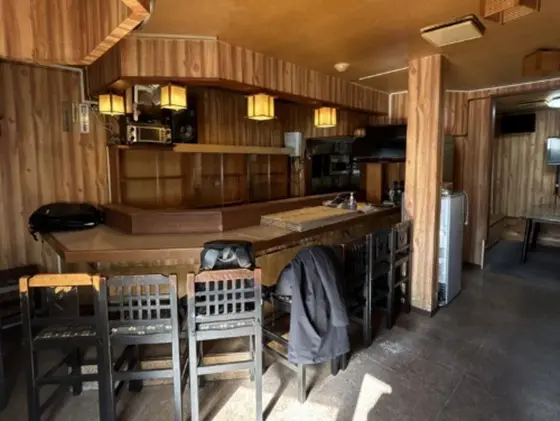 居酒屋の居抜き物件の内装
