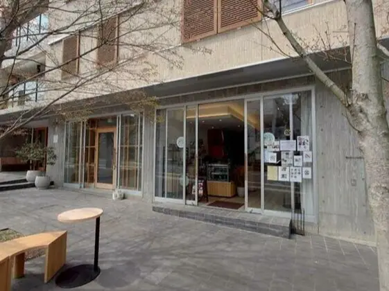 カフェ・喫茶店の居抜き物件の外観