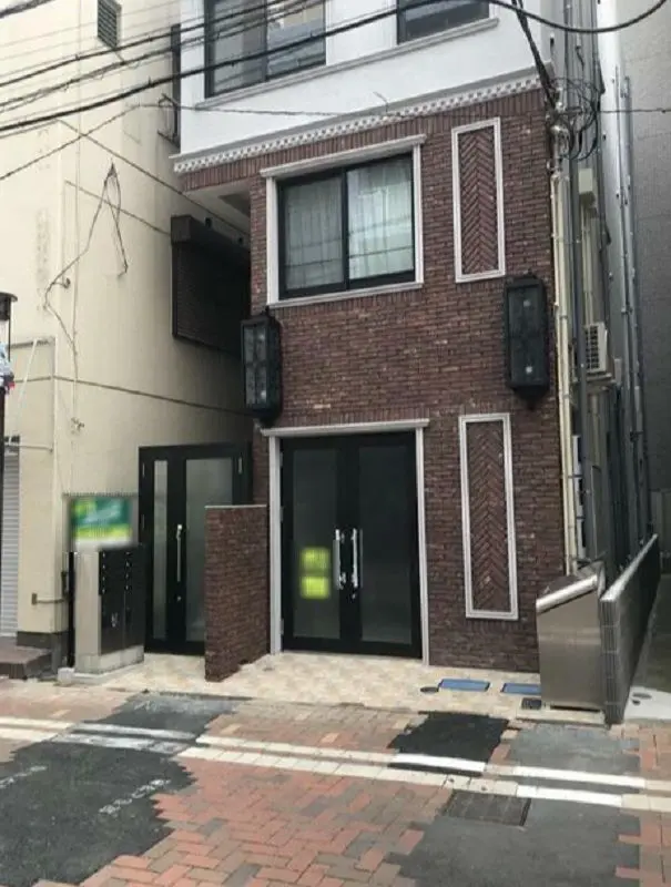 平間のスケルトン店舗物件の外観