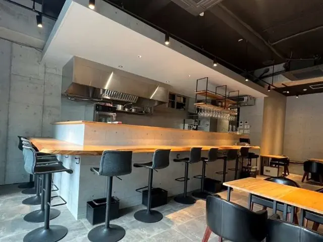 白金高輪の居抜き店舗の内装