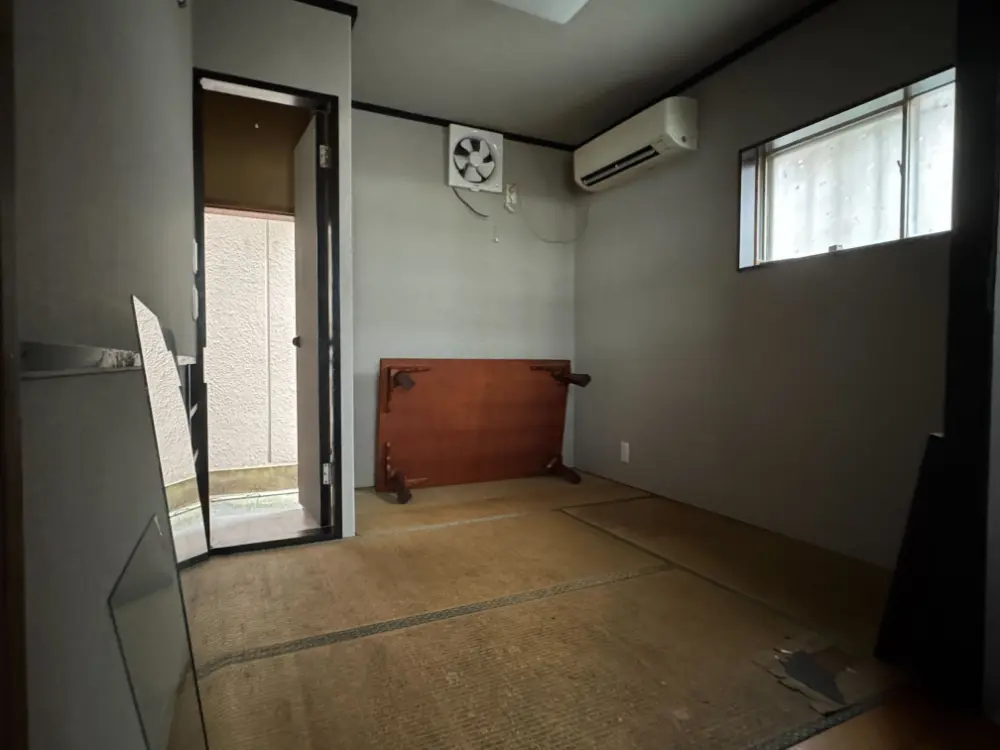 亀有の居酒屋居抜きの内装