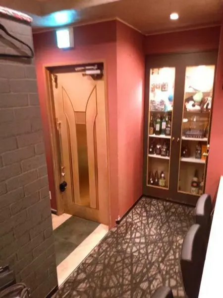 スナック・パブの居抜き物件のエントランス
