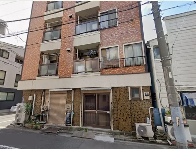 新御徒町のスケルトン店舗物件の外観