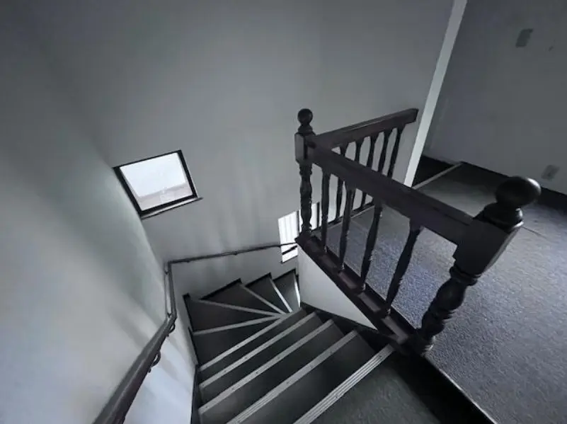 三鷹の事務所仕様物件の内装