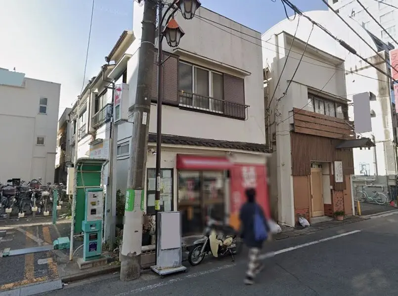 久米川のスケルトン店舗物件の外観