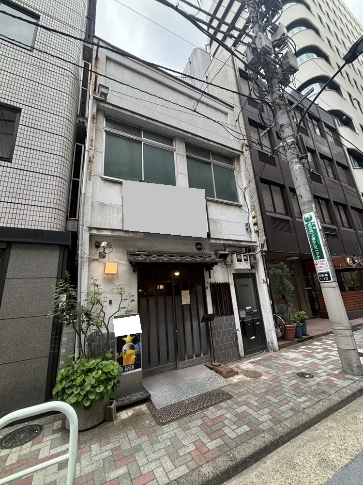 新橋の居抜き店舗の外観