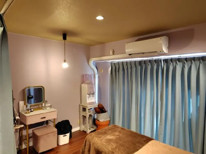 新宿のエステ居抜きの内装