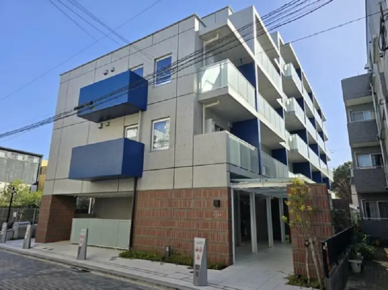 浜田山のスケルトン店舗物件の外観