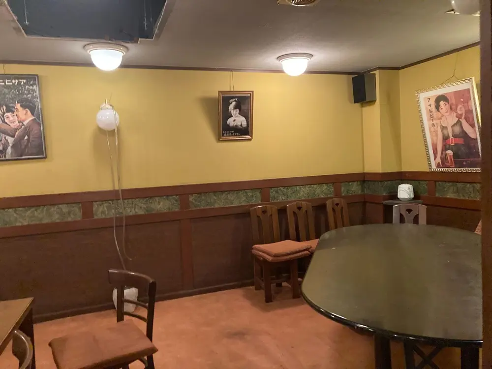 北野の居抜き店舗の内装