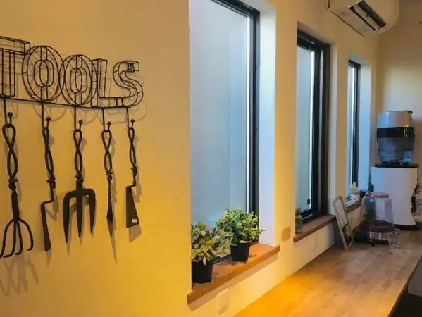 蕨の居抜き店舗の内装