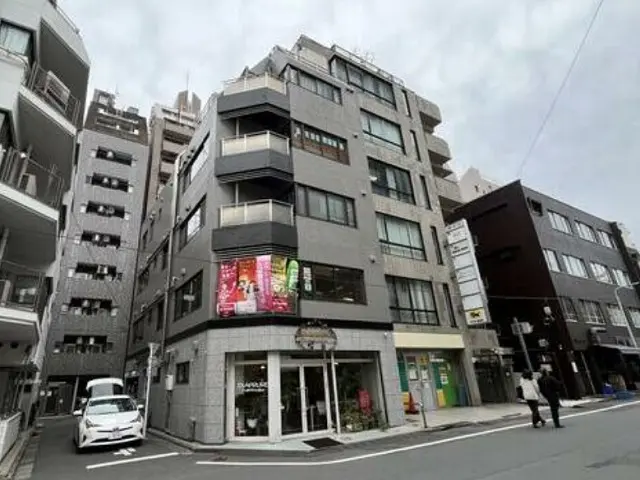 池袋のエステ居抜きの外観