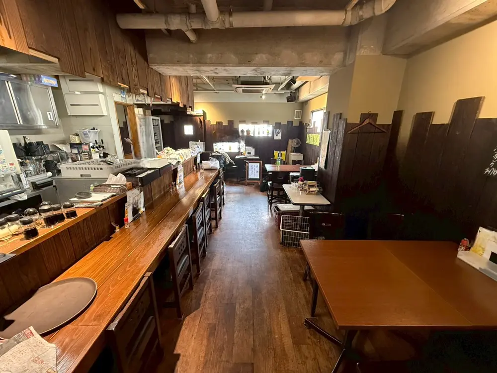 居酒屋の居抜き物件の内装