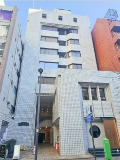 馬車道の居抜き店舗の外観