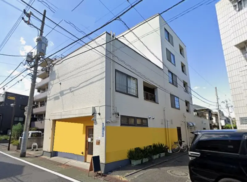 京急蒲田のスケルトン店舗物件の外観