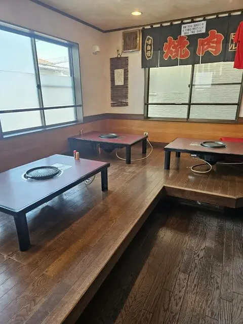 石川台の焼肉屋居抜きの内装