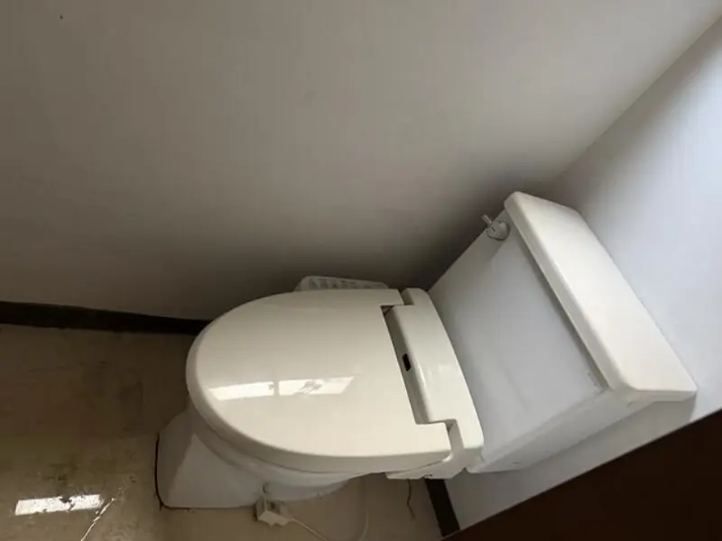 茅場町のスケルトン物件のトイレ