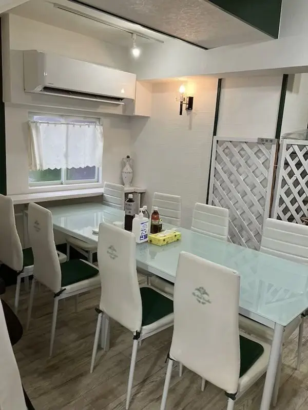 京成小岩のカフェ・喫茶店居抜きの内装