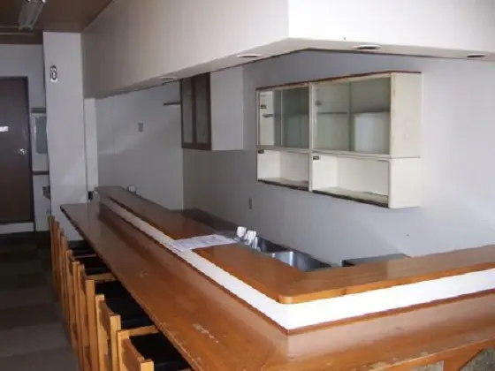 武蔵関の居酒屋居抜きの内装