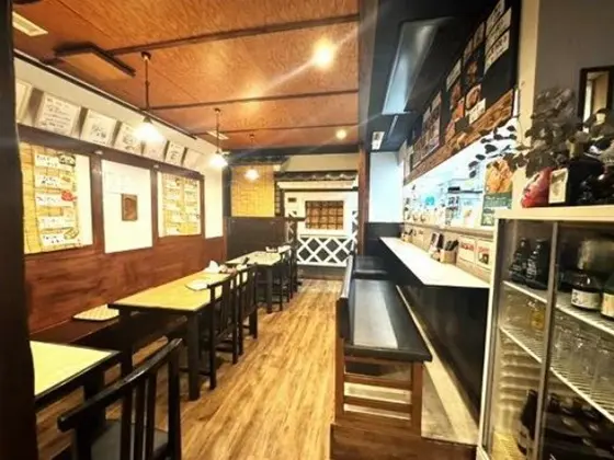 新所沢の中華料理居抜きの内装