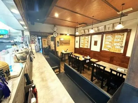 新所沢の中華料理居抜きの内装