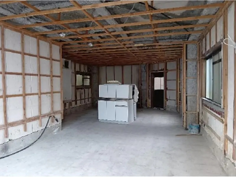 中延のスケルトン物件の内装