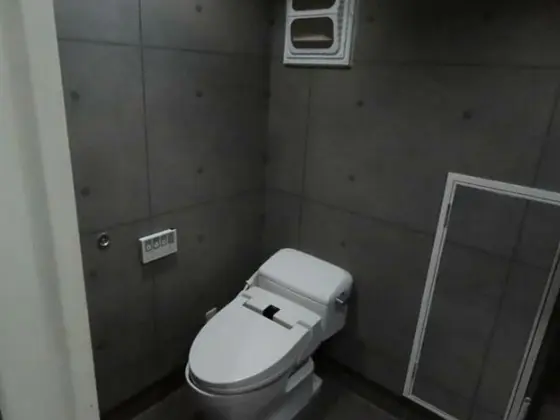 竹ノ塚の居抜き店舗のトイレ