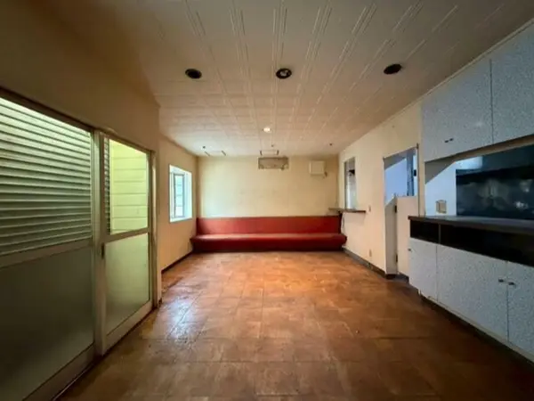 弘明寺の居抜き店舗の内装