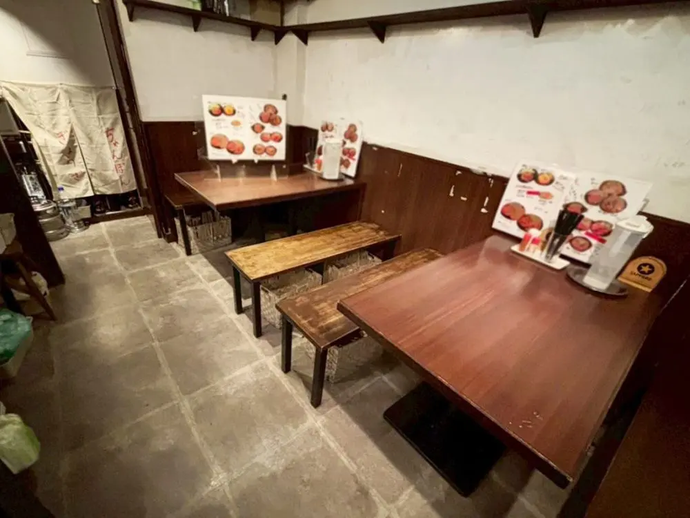 目黒の居抜き店舗の内装