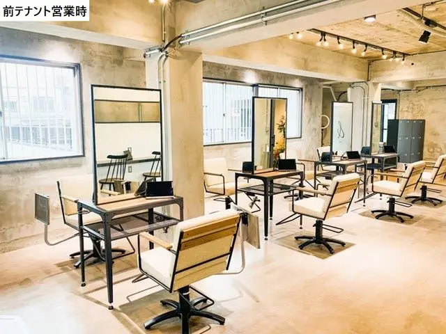 美容室・理容室の居抜き物件の内装