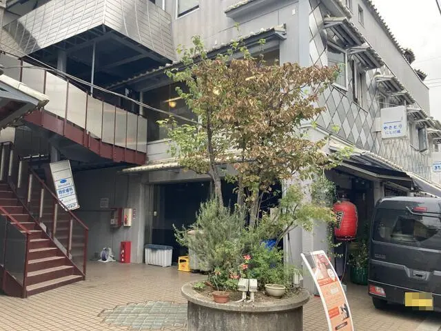 狭山ヶ丘のカフェ・喫茶店居抜きの外観