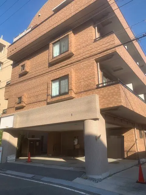 寿司の居抜き物件の外観