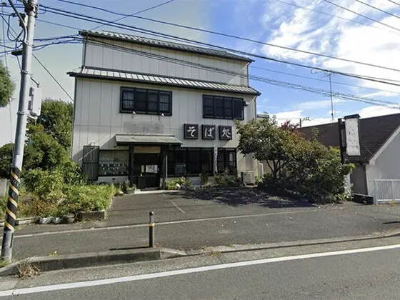 うどん・そばの居抜き物件の外観